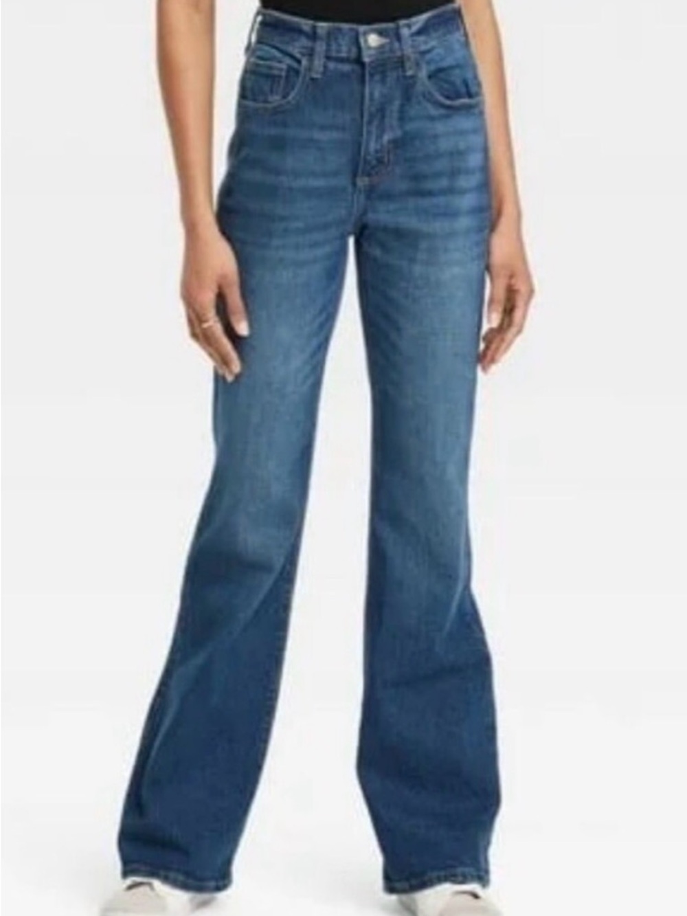 Universal Thread High Rise Flare NWT Jeans in Blue Wash Size 4